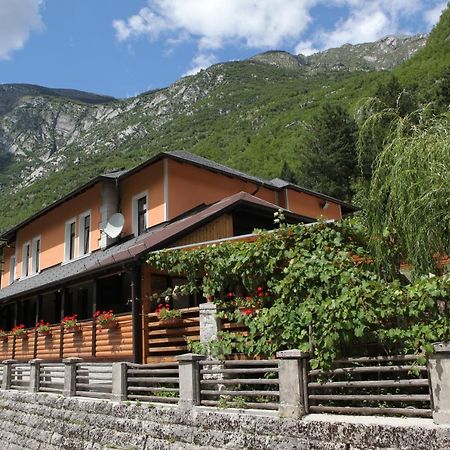 Hotel Gostisce Andrejc à Soča Extérieur photo