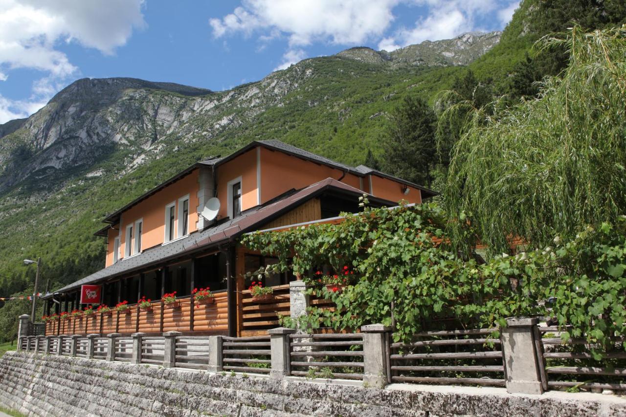 Hotel Gostisce Andrejc à Soča Extérieur photo