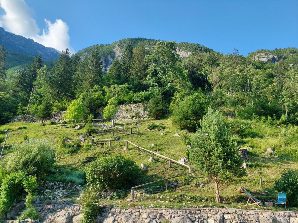 Hotel Gostisce Andrejc à Soča Extérieur photo